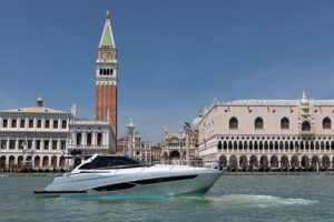 Rio Yachts Paranà 38 a Venecia