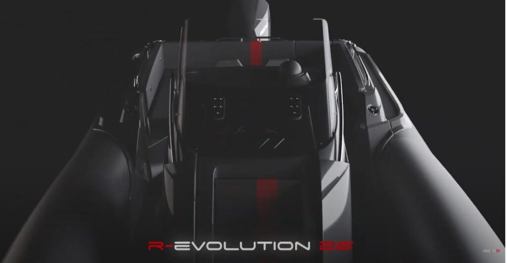 R-Evolution-26-4